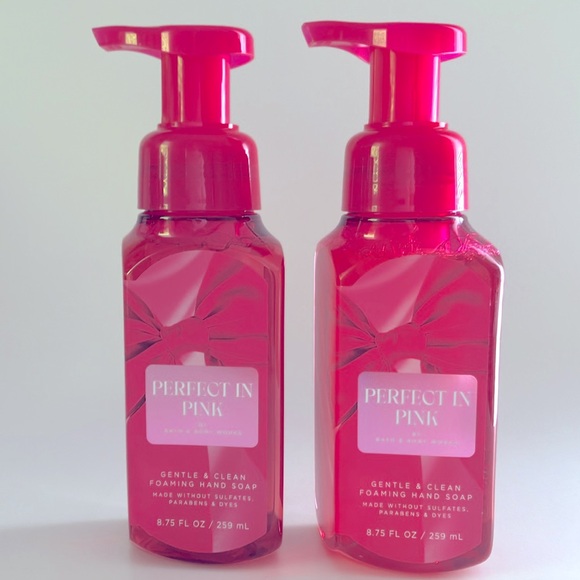 🍒🍒( 2 ) PERFECT IN PINK Gentle Foaming Hand Soap Bath &Body Works NWT - Picture 1 of 6